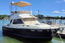 Image of 2017 Cutwater 30'  
