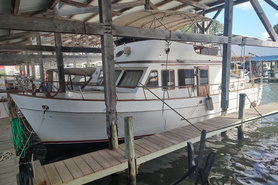 Image of 1983 Marine Trader 40'  