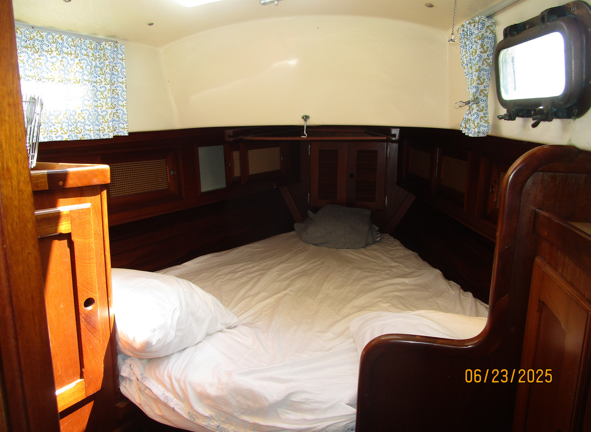 Lilly Pearl master stateroom1 6-23-25.JPG