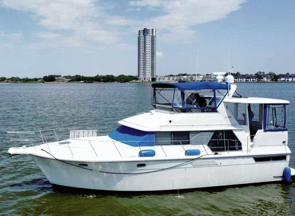 Image of 1995 Carver 530 Voyager Pilothouse