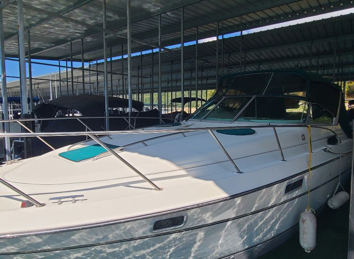 Image of 32' Maxum  1996 3200 SCR  