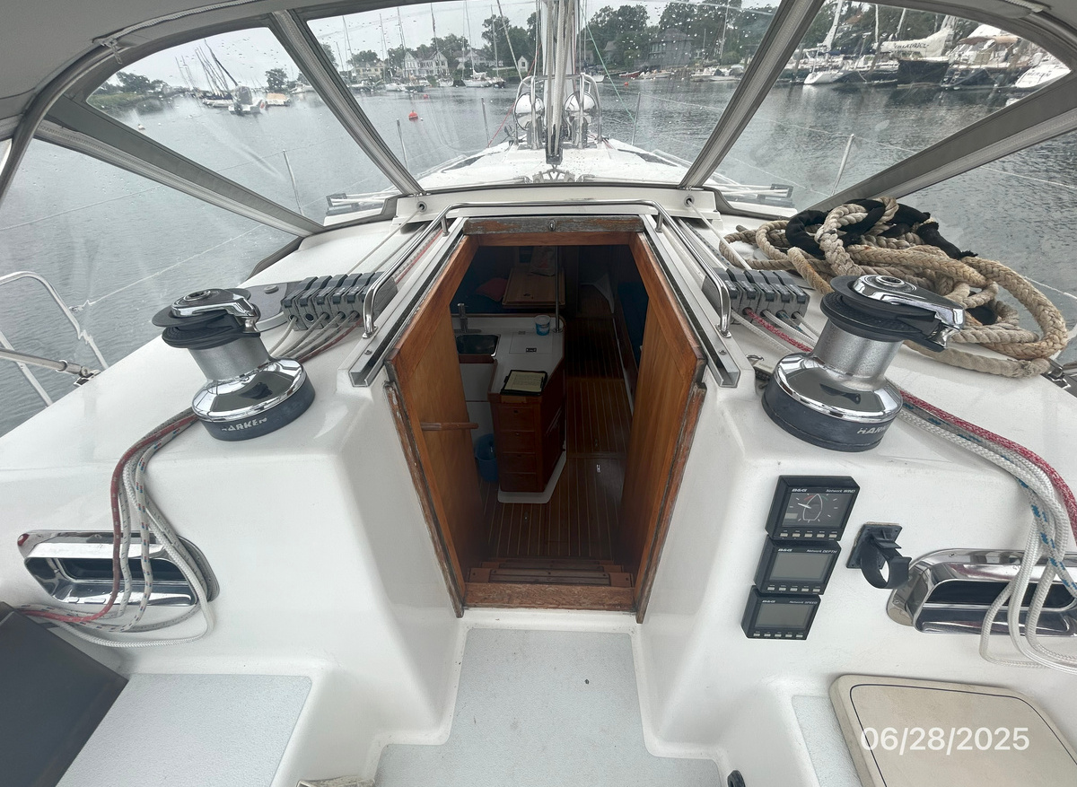 Shari fwd cockpit hr1 6-28-25.jpg
