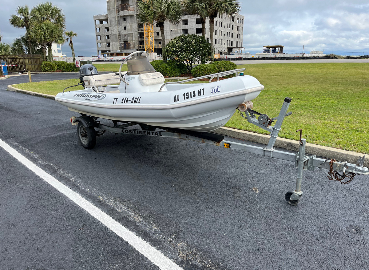 Image of Triumph 12 ft Dinghy