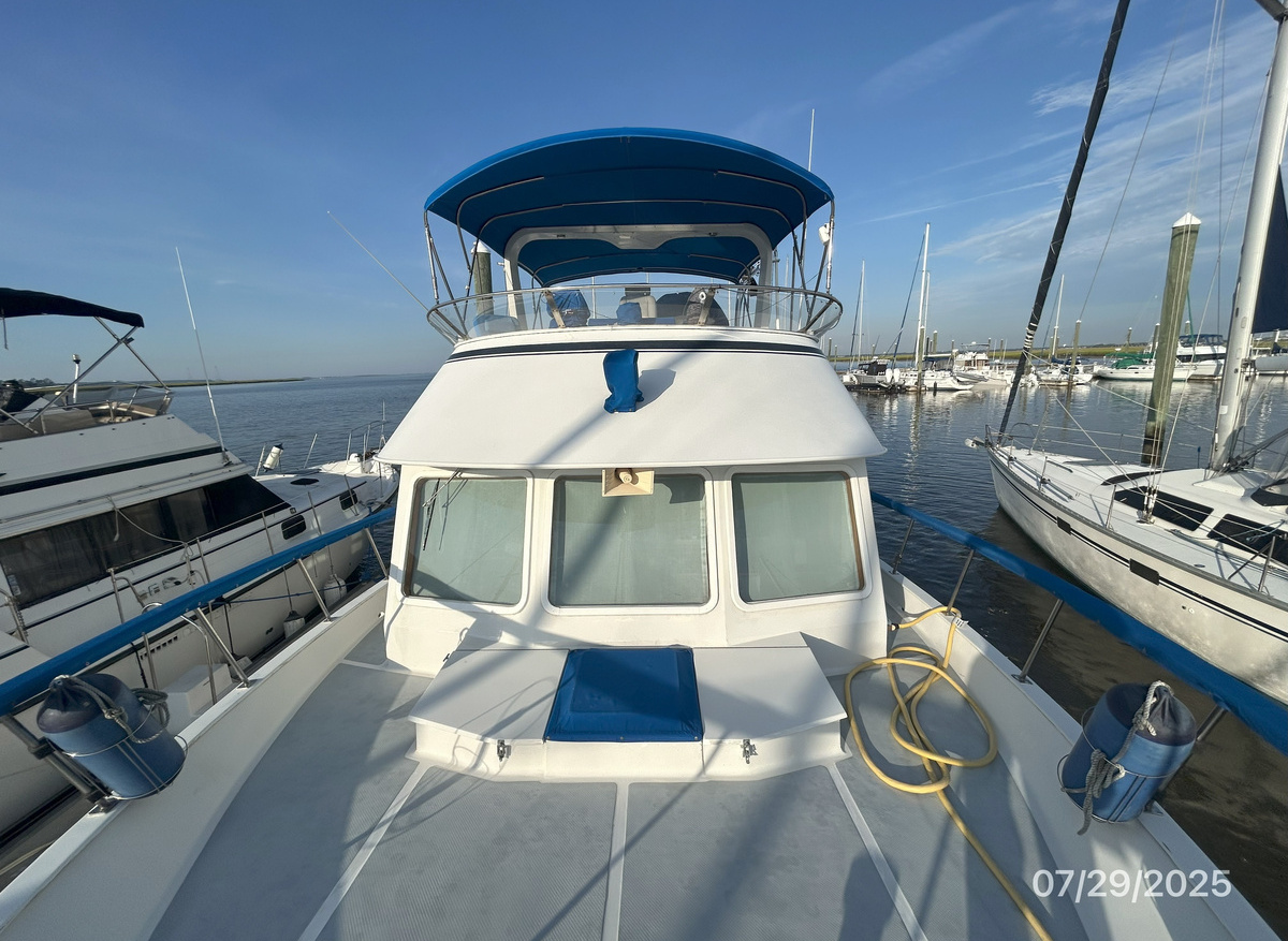 Extra Credit foredeck aft hr1 7-29-25.jpg