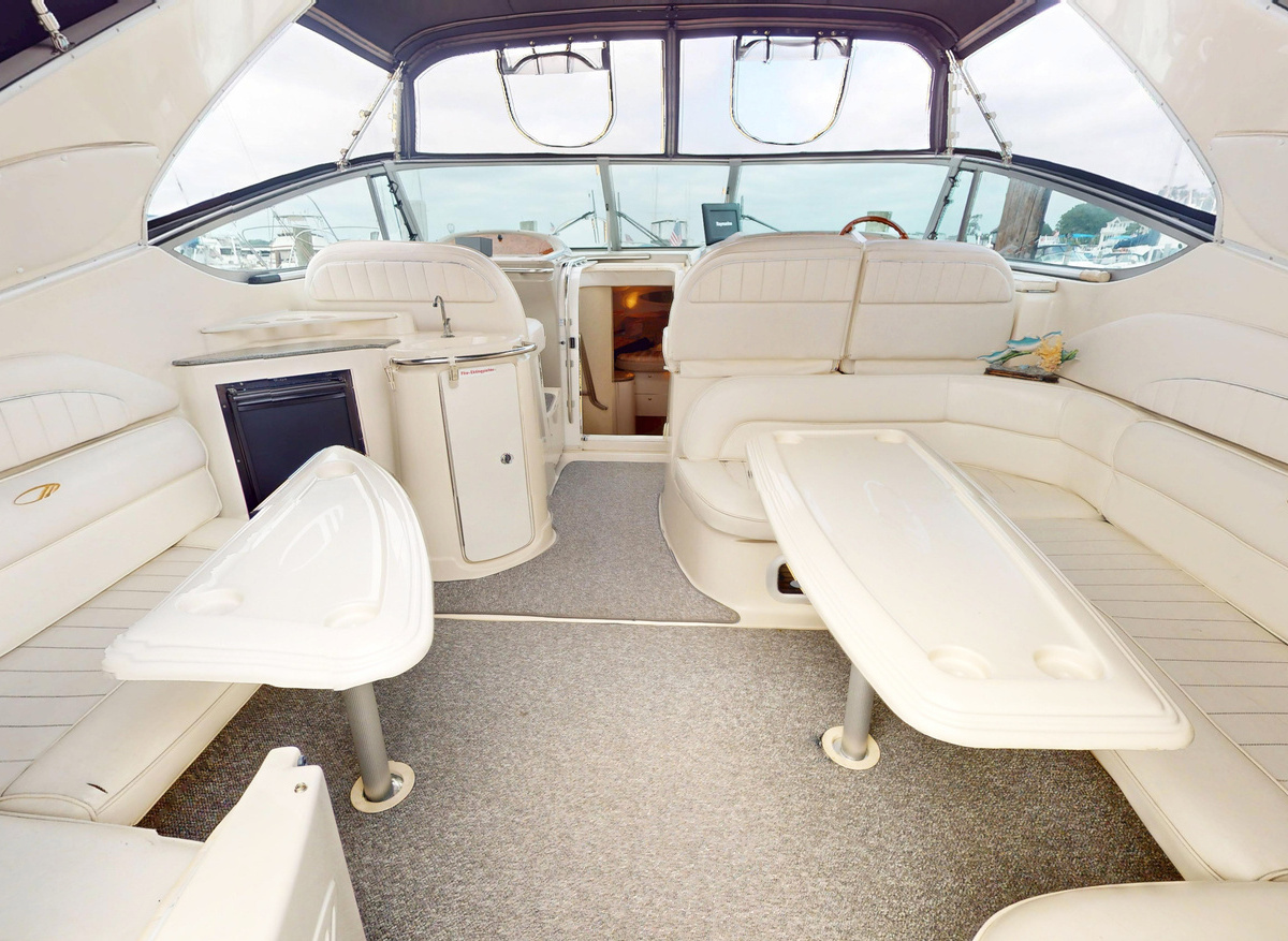 Yatch-08192025_192539-4A4DA.jpg