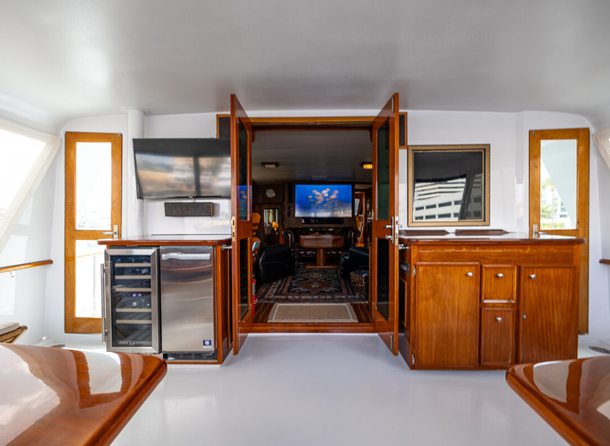 30-Aft-Deck-13B33.jpg
