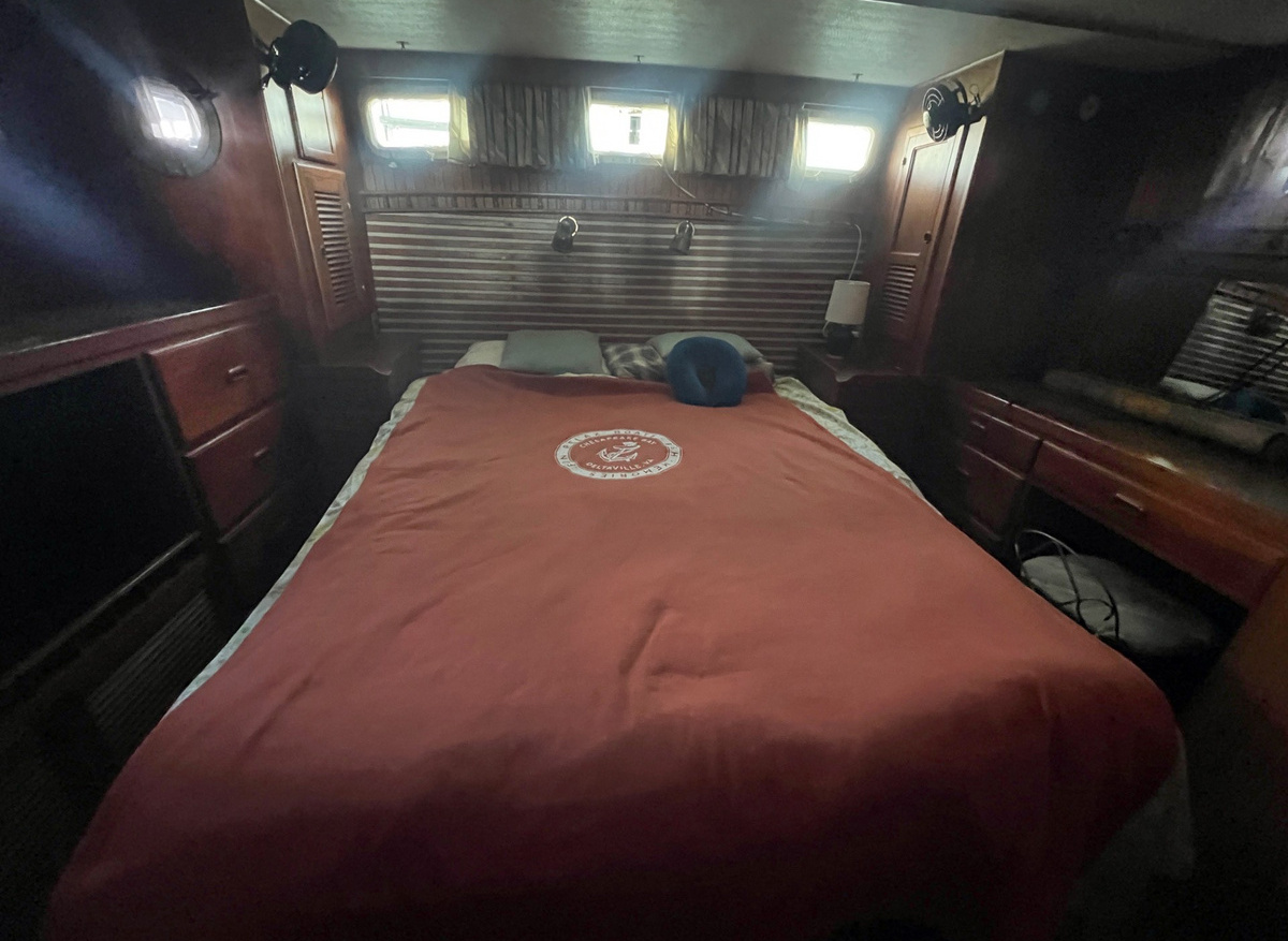 thumbnail_Aft Cabin 1.jpg