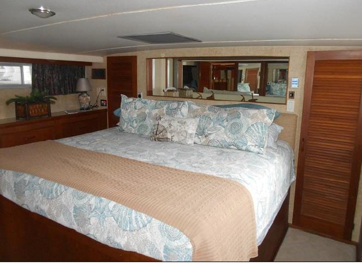 Aft stateroom.jpg 2