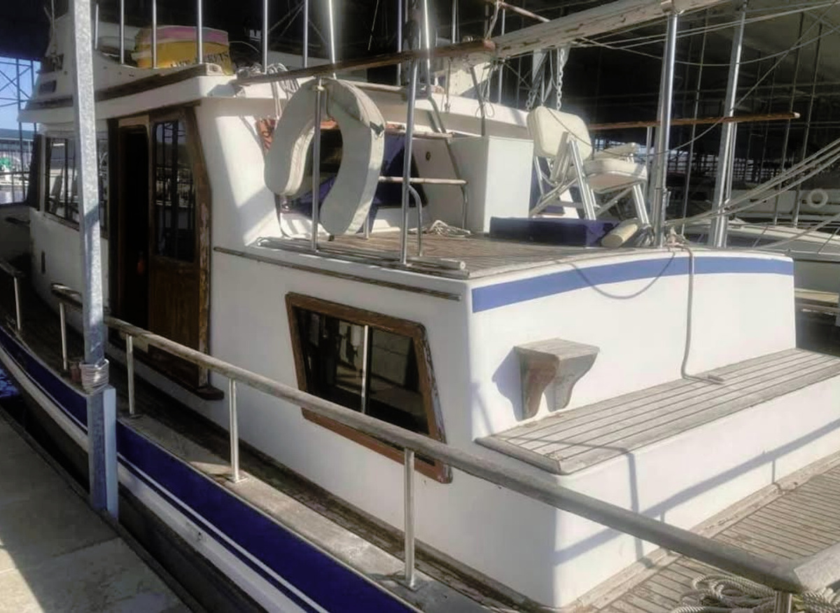 boat2.jpg