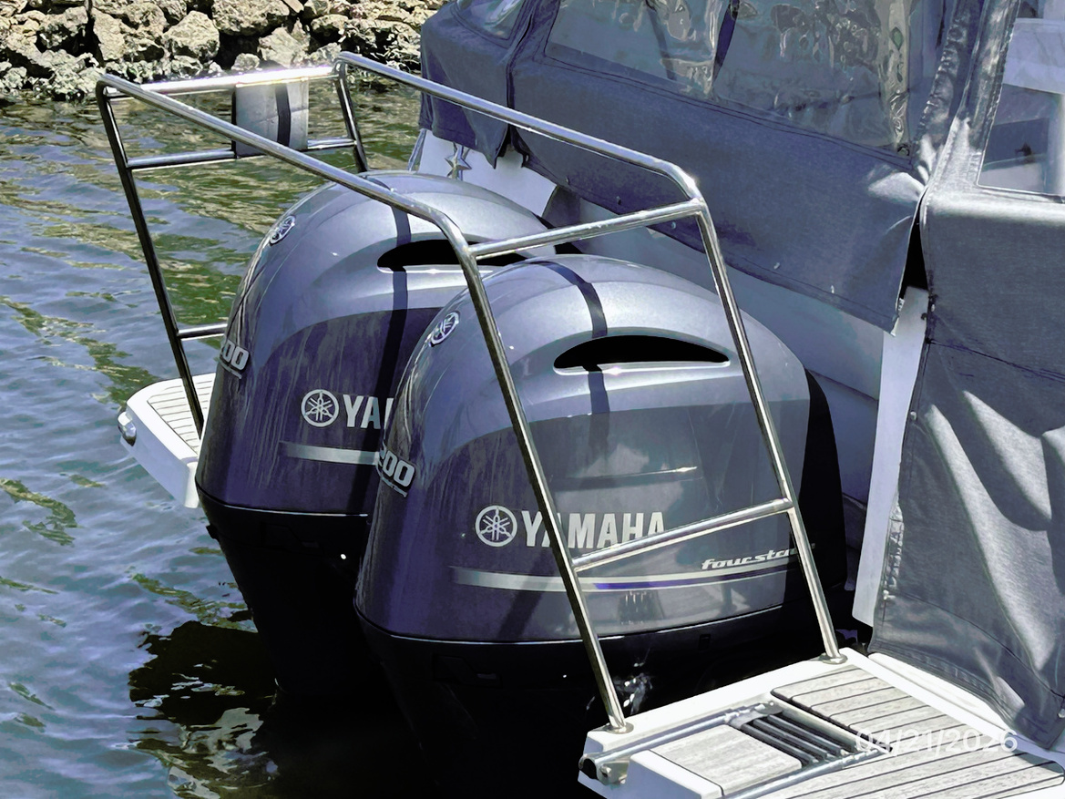 JennaDi-outboards-hr1-4-21-26-26B28.jpg