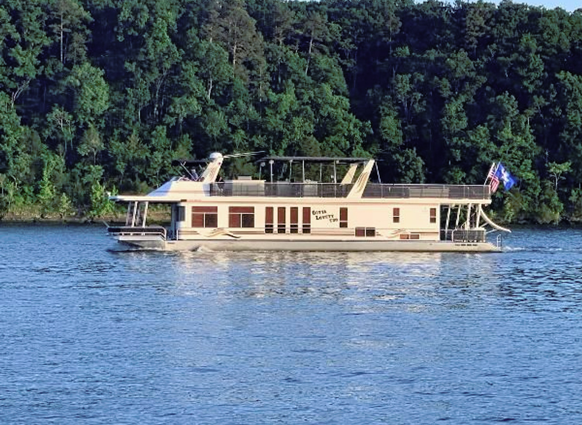 Image of 2003 Sharpe 75 x 16
