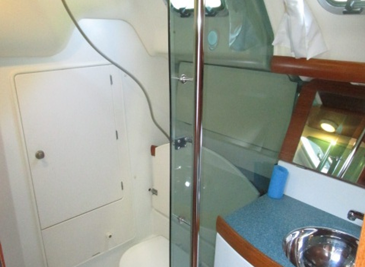 Blue Train head-shower2 1-12-25.JPG