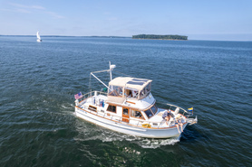 Image of  1988 36' Monk double cabin trawler.