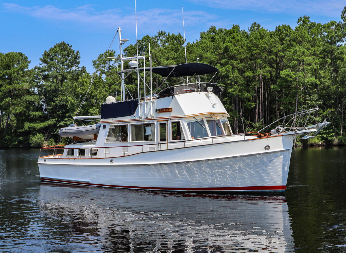 Image of 1989 Grand Banks 42' Classic