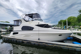 Image of 2004 Silverton 39 Motor Yacht