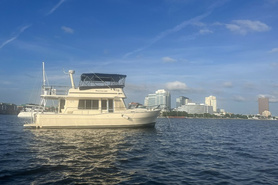 Image of 2004 40' Mainship 400 - Wasted Awave Again