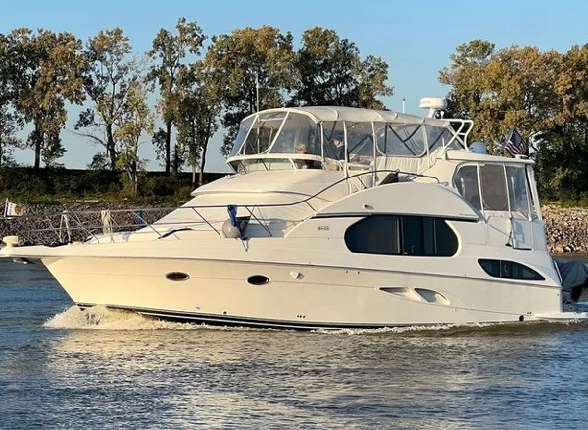 Image of 2004 Silverton 43