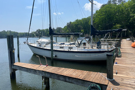 Image of 1979 Pearson 42'  