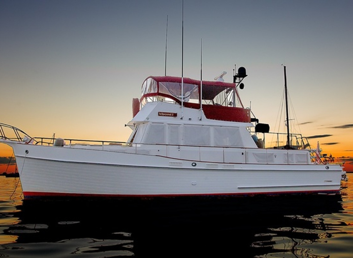 Image of 46' 1988 Grand Banks Classic - Inspeyered 2 